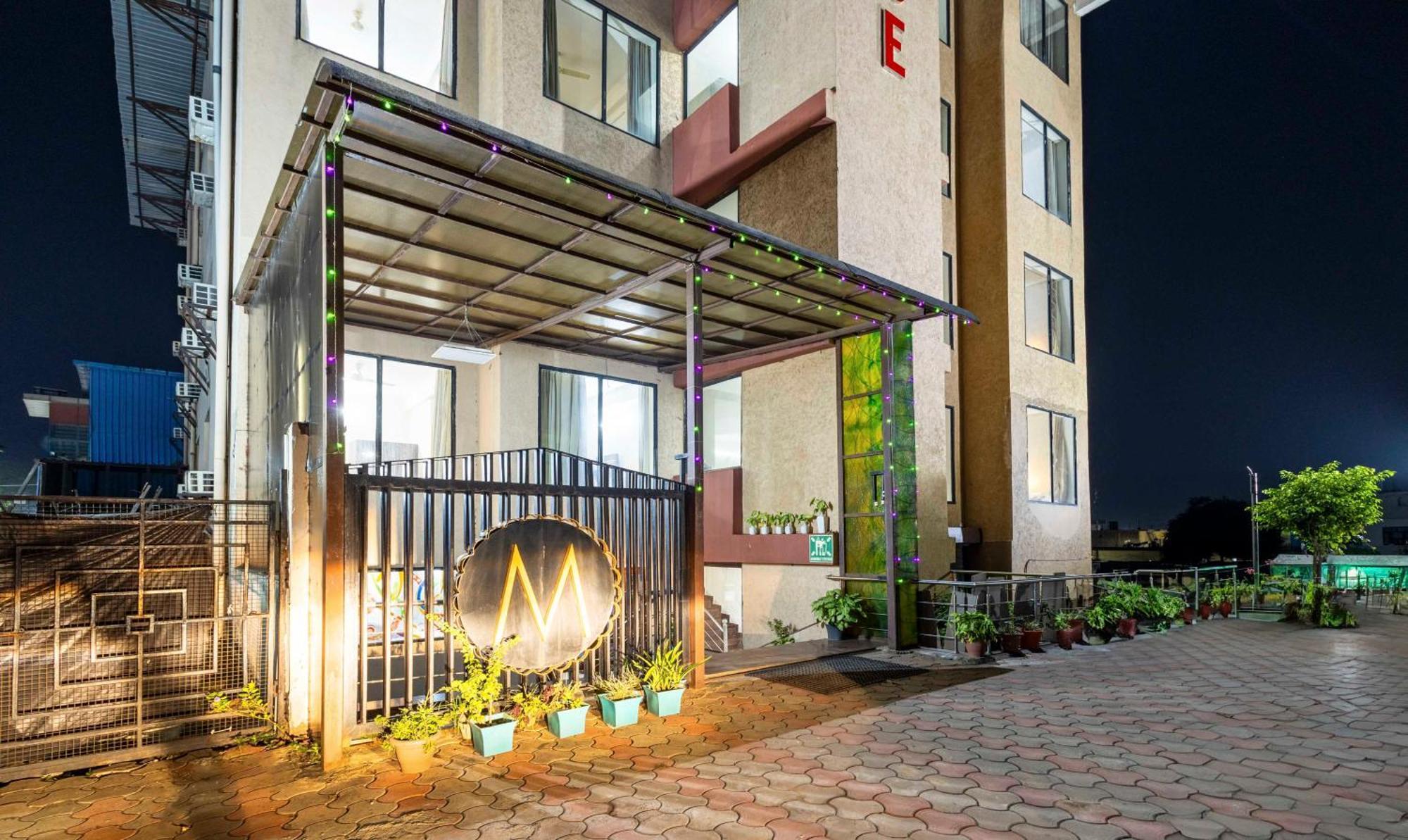 Treebo Maurice Hotel Baddi ภายนอก รูปภาพ