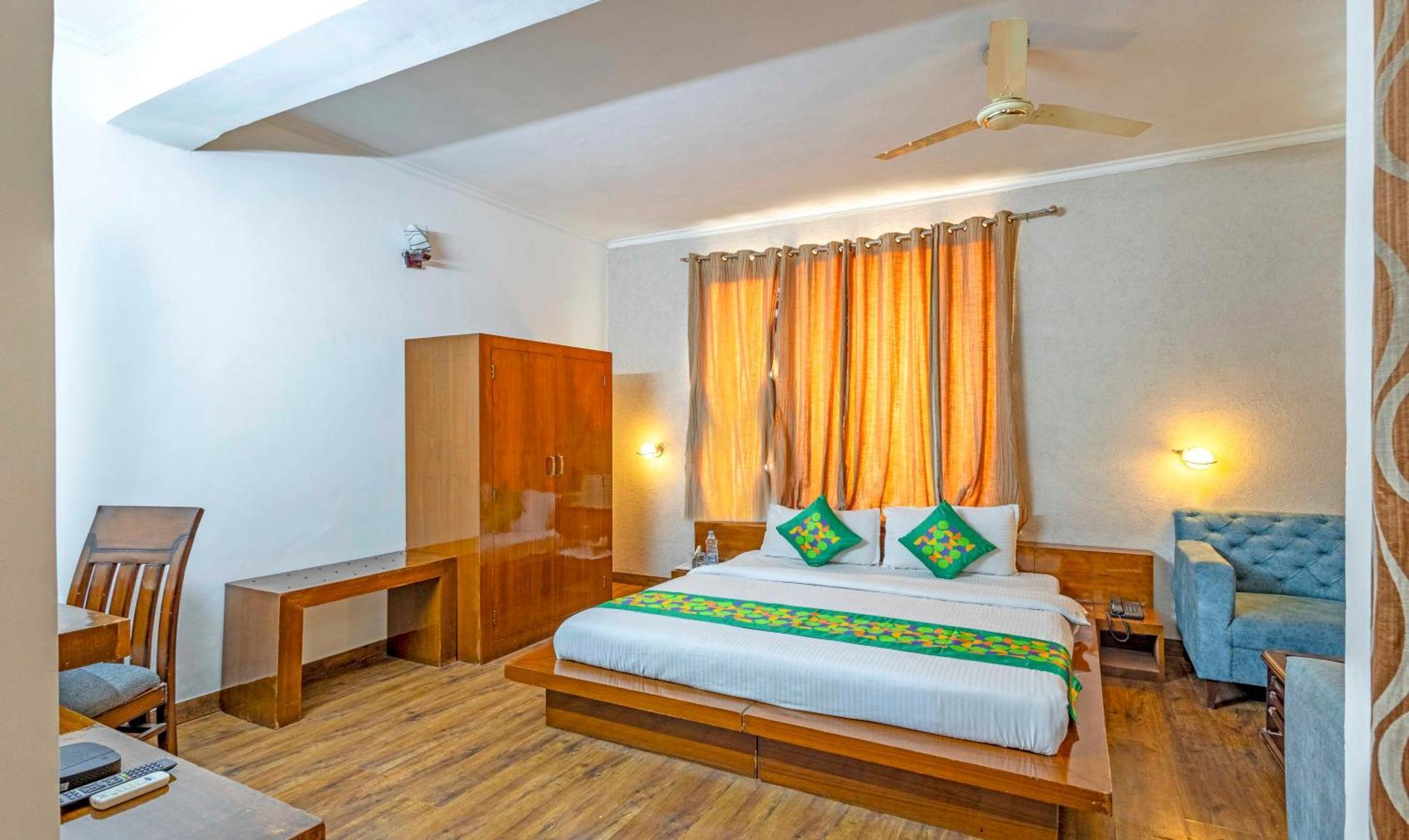 Treebo Maurice Hotel Baddi ภายนอก รูปภาพ